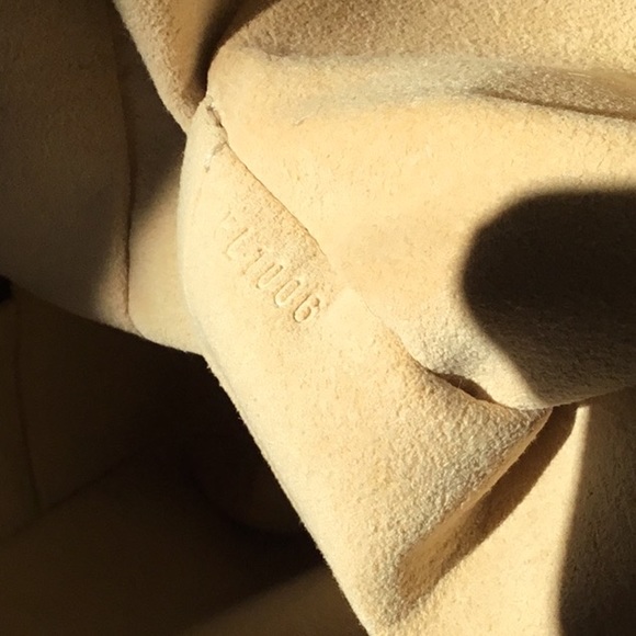 SOLD Louis Vuitton Manhattan GM - Picture 7 of 7